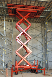 UN_879 / UN_880 Scissor platform for cargo